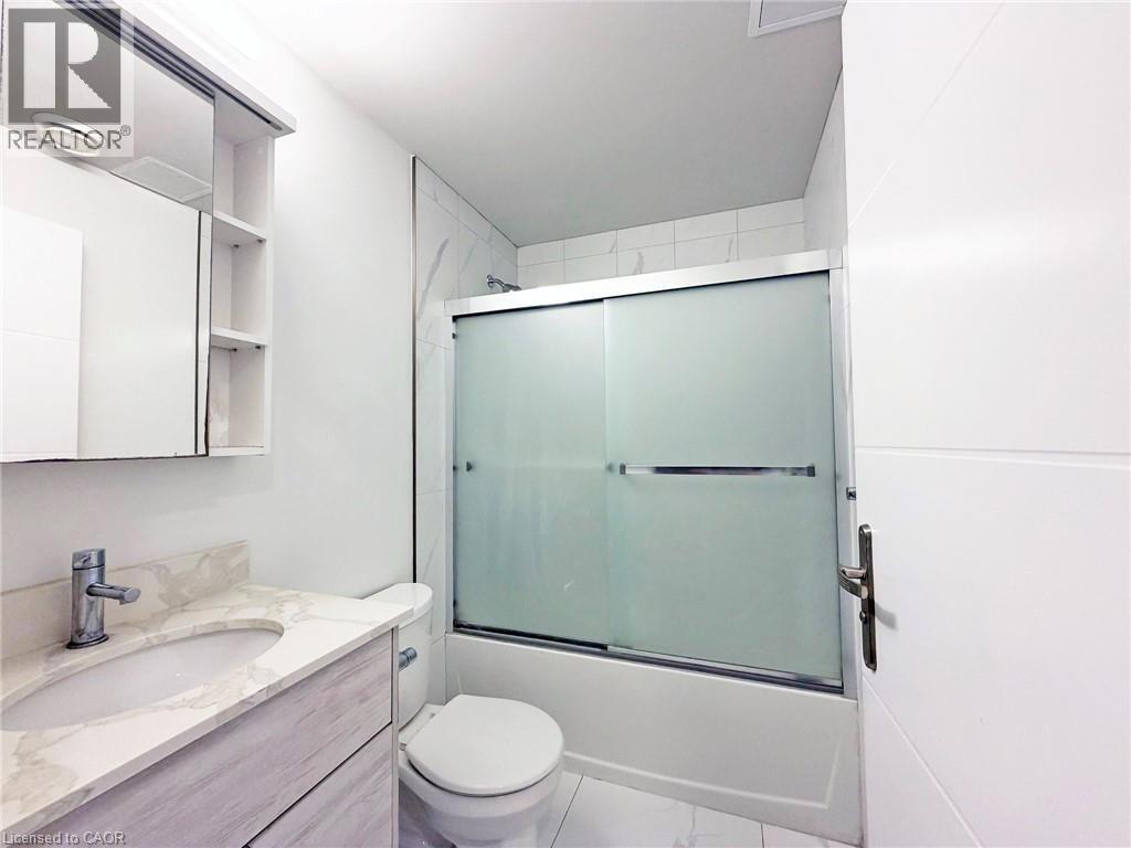 60 Frederick Street Unit# 1402, Kitchener, Ontario  N2H 0C7 - Photo 4 - 40822225