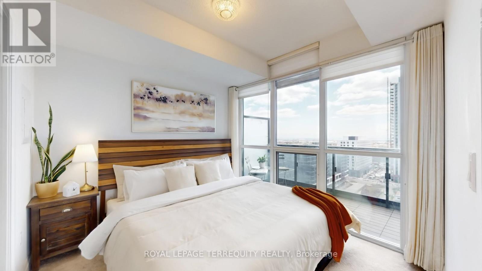 1304 - 9 Valhalla Inn Road, Toronto, Ontario  M9B 0B2 - Photo 18 - W13032028