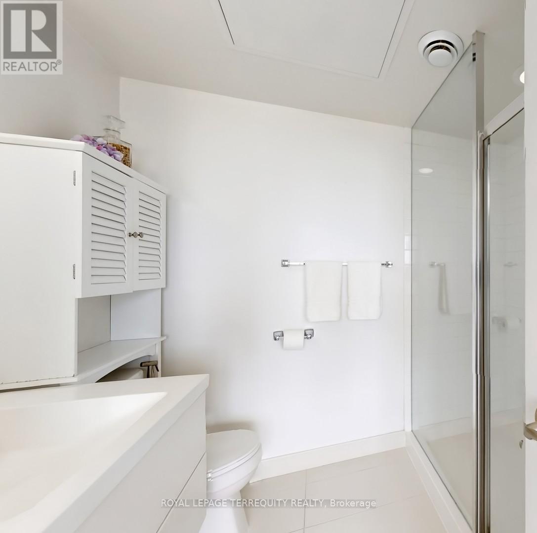 1304 - 9 Valhalla Inn Road, Toronto, Ontario  M9B 0B2 - Photo 23 - W13032028