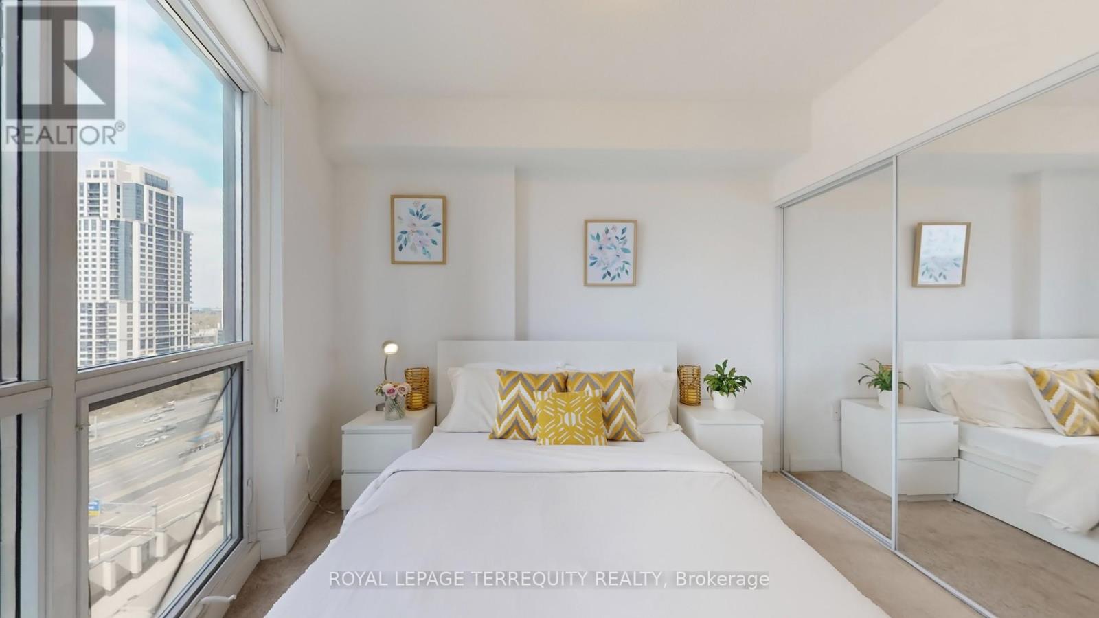 1304 - 9 Valhalla Inn Road, Toronto, Ontario  M9B 0B2 - Photo 25 - W13032028