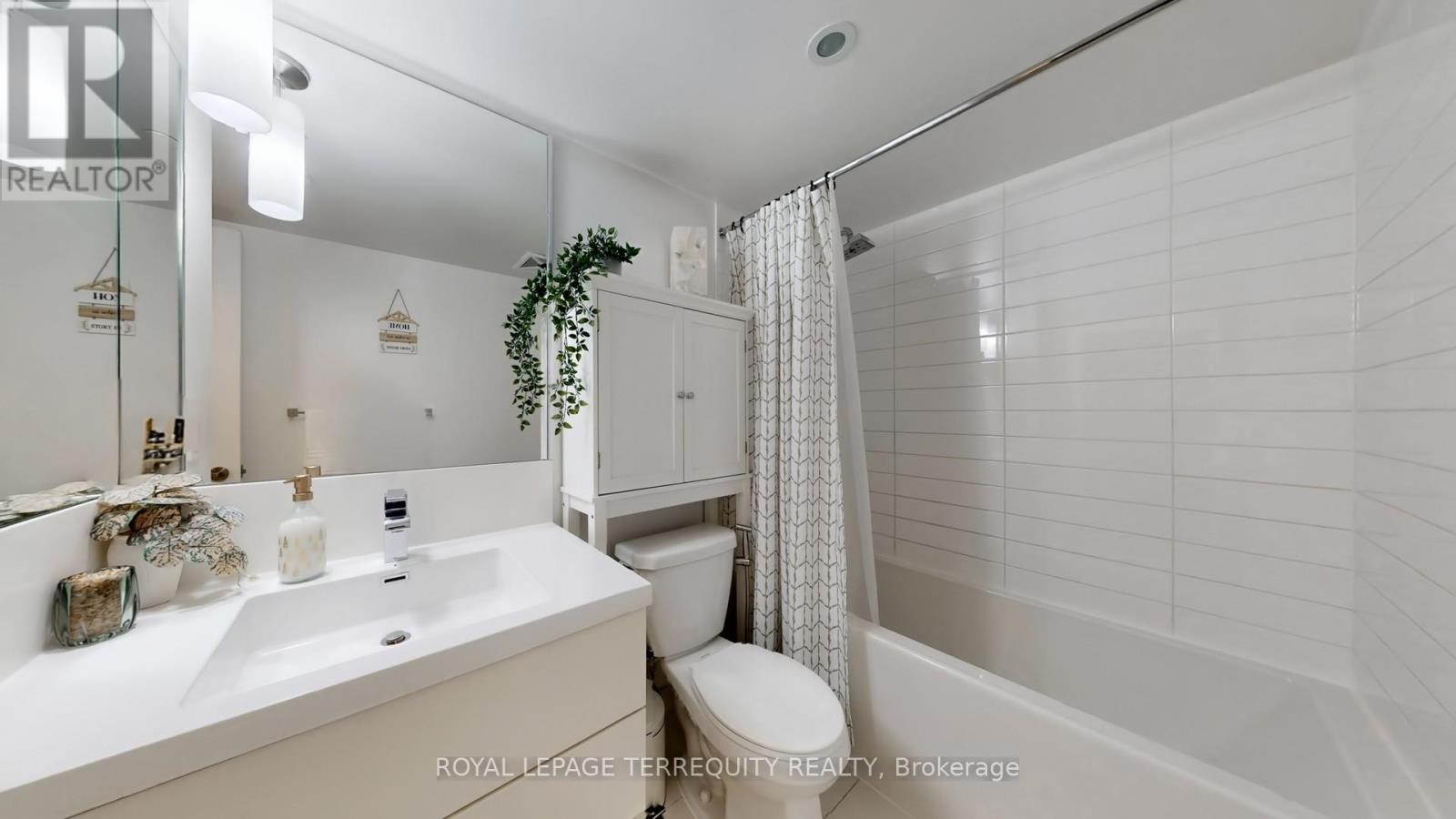 1304 - 9 Valhalla Inn Road, Toronto, Ontario  M9B 0B2 - Photo 28 - W13032028