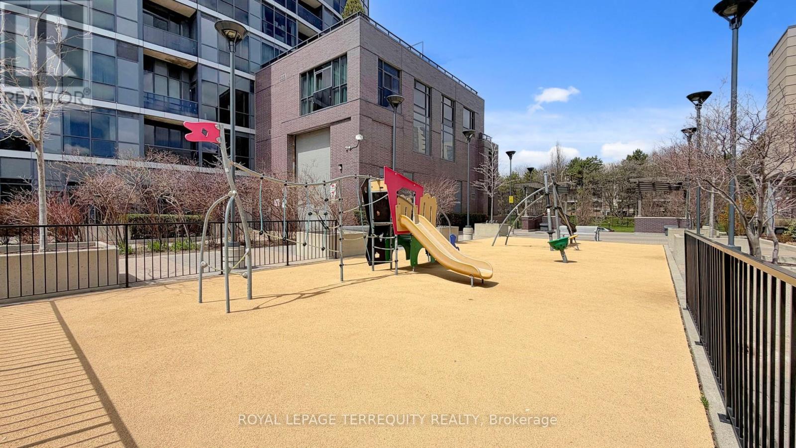 1304 - 9 Valhalla Inn Road, Toronto, Ontario  M9B 0B2 - Photo 45 - W13032028