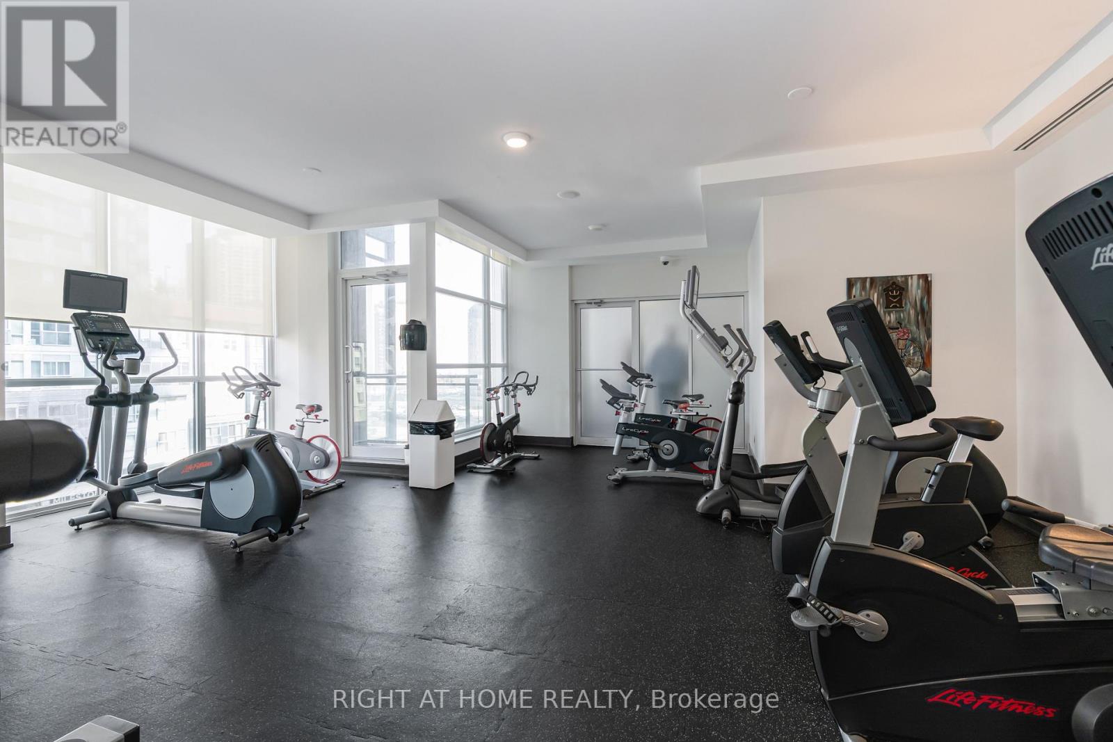 2305 - 4099 Brickstone Mews, Mississauga, Ontario  L5B 0G2 - Photo 21 - W13032090