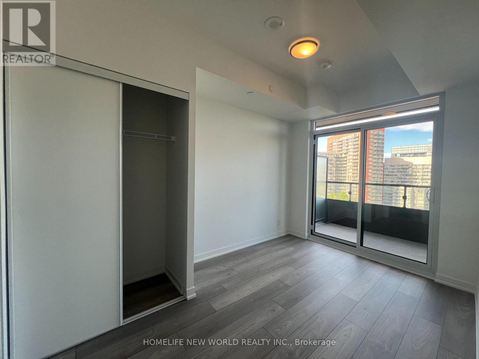 811 - 285 Dufferin Street, Toronto, Ontario  M6K 1E6 - Photo 15 - W13032098