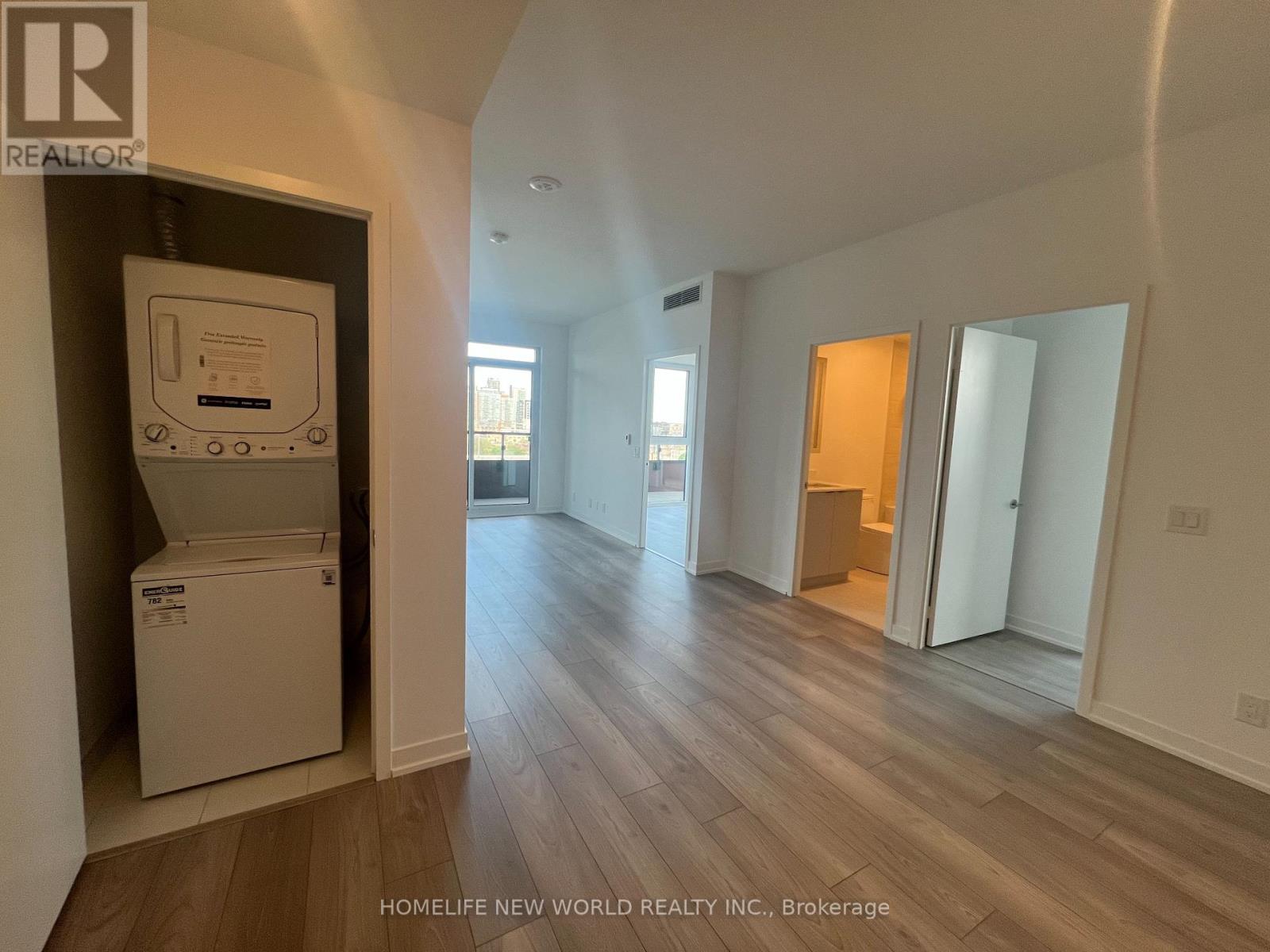 811 - 285 Dufferin Street, Toronto, Ontario  M6K 1E6 - Photo 5 - W13032098