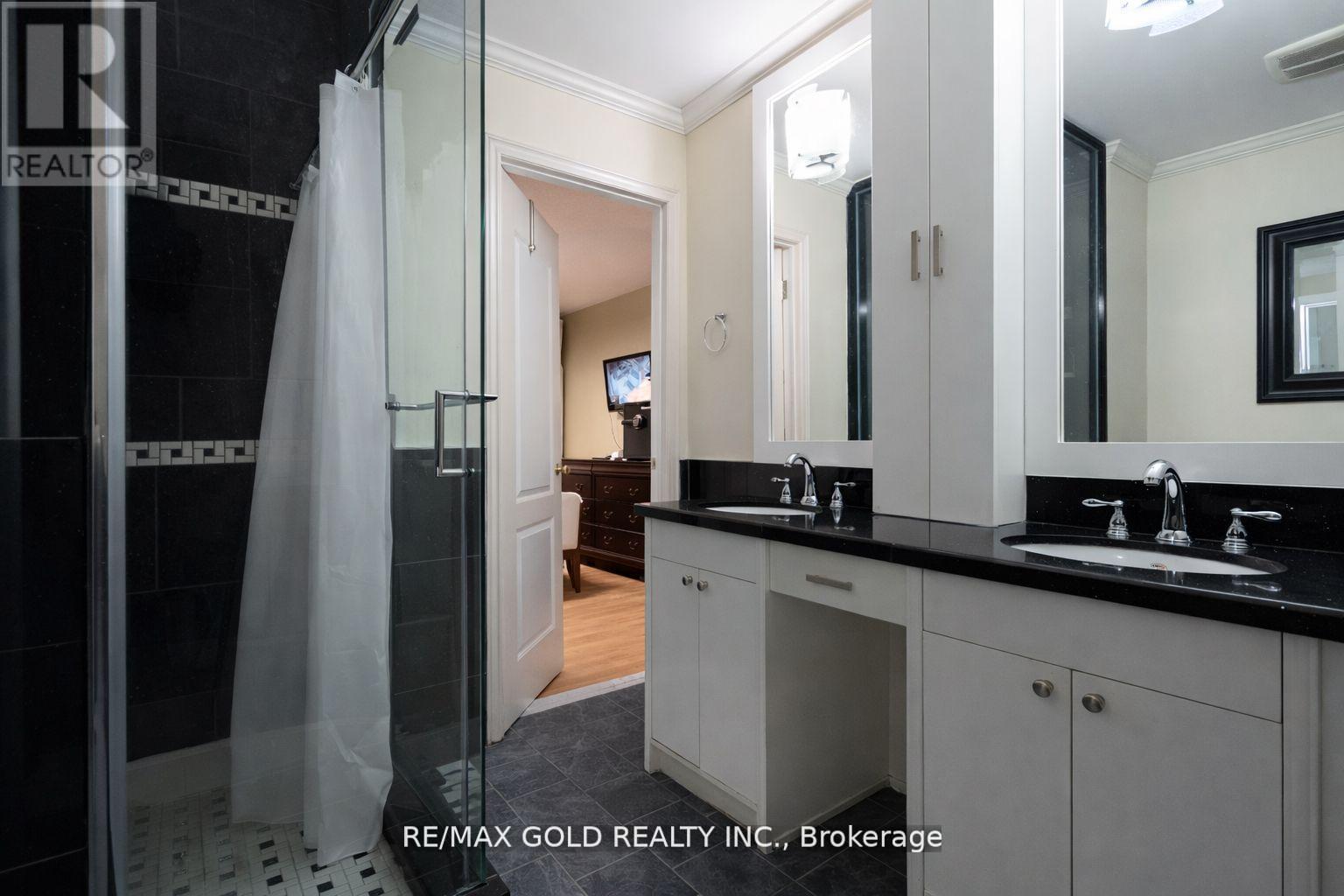 46 Egypt Drive, Brampton, Ontario  L6R 2T9 - Photo 28 - W13032106