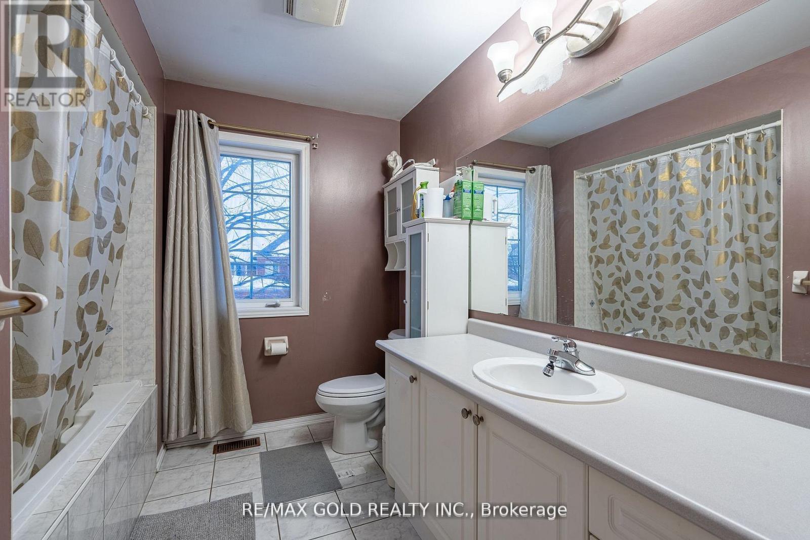 46 Egypt Drive, Brampton, Ontario  L6R 2T9 - Photo 31 - W13032106