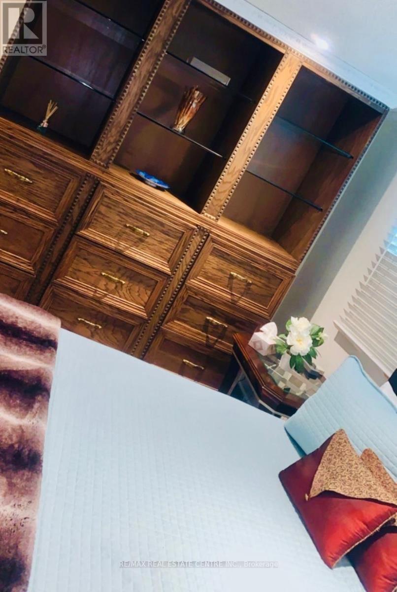 Lower - 2965 Weston Road, Toronto, Ontario  M9M 2S9 - Photo 21 - W13032110