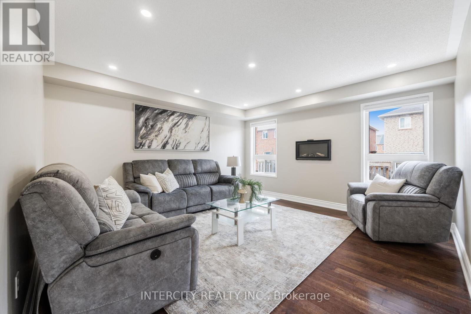 10 Capistro Street, Brampton, Ontario  L7A 3J3 - Photo 13 - W13032130