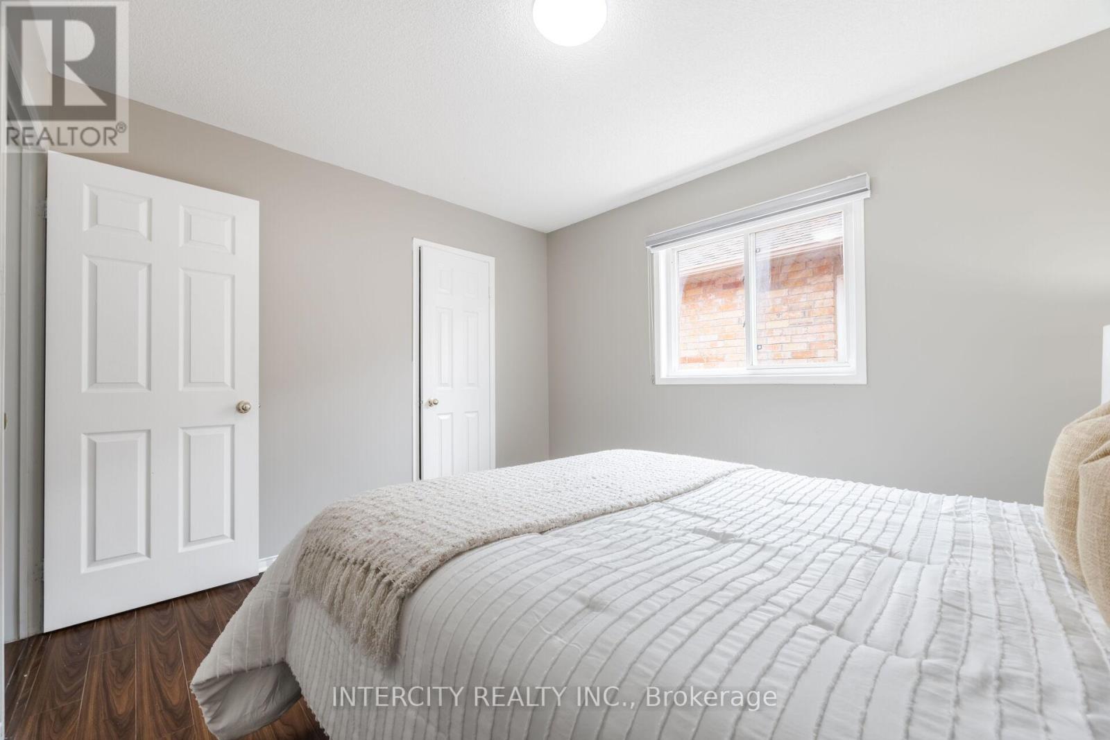 10 Capistro Street, Brampton, Ontario  L7A 3J3 - Photo 37 - W13032130