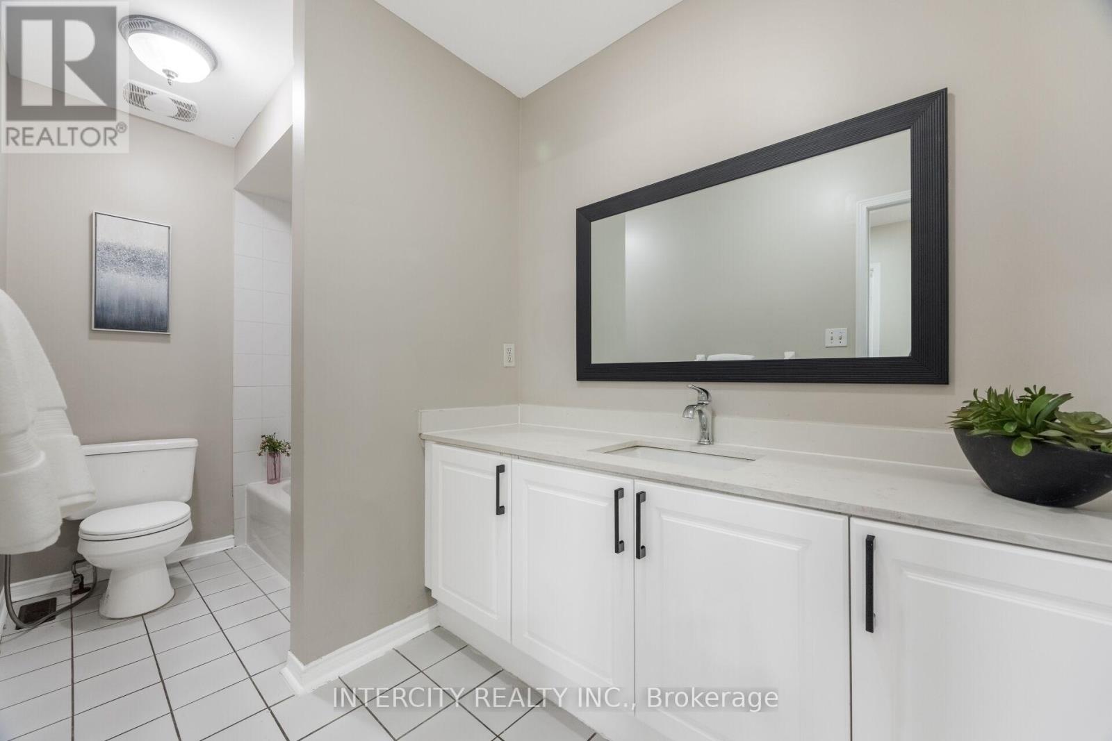 10 Capistro Street, Brampton, Ontario  L7A 3J3 - Photo 38 - W13032130