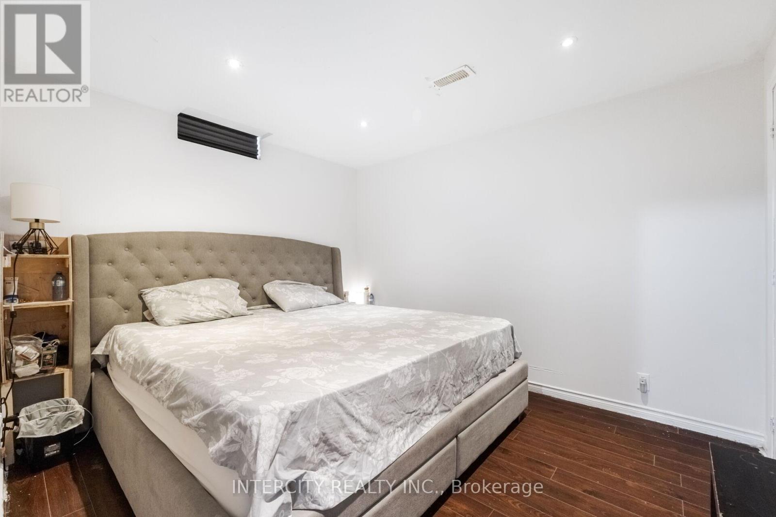 10 Capistro Street, Brampton, Ontario  L7A 3J3 - Photo 46 - W13032130