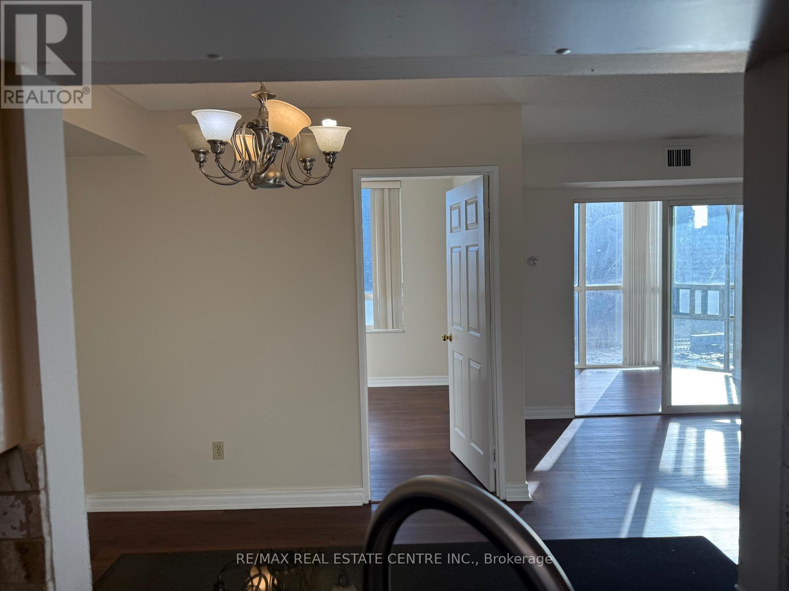 1508 - 285 Enfield Place, Mississauga, Ontario  L5B 3Y6 - Photo 26 - W13032138