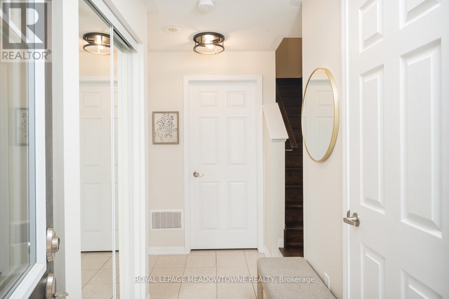 12 - 1025 Nadalin Heights, Milton, Ontario  L9T 8R3 - Photo 36 - W13032154