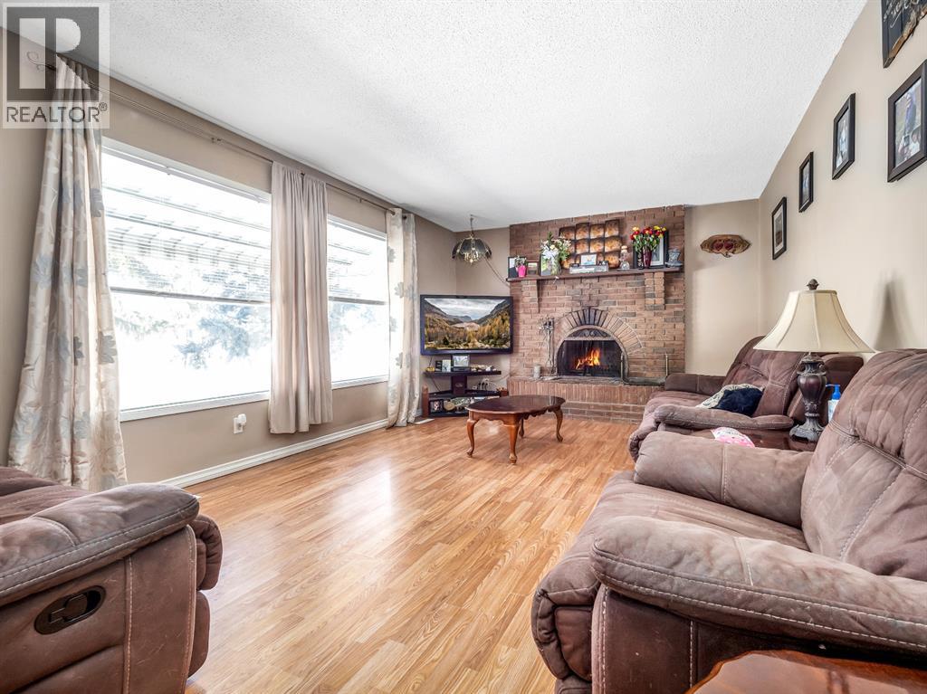 5502 45 Avenue, Taber, Alberta  T1G 1C4 - Photo 11 - A2303973