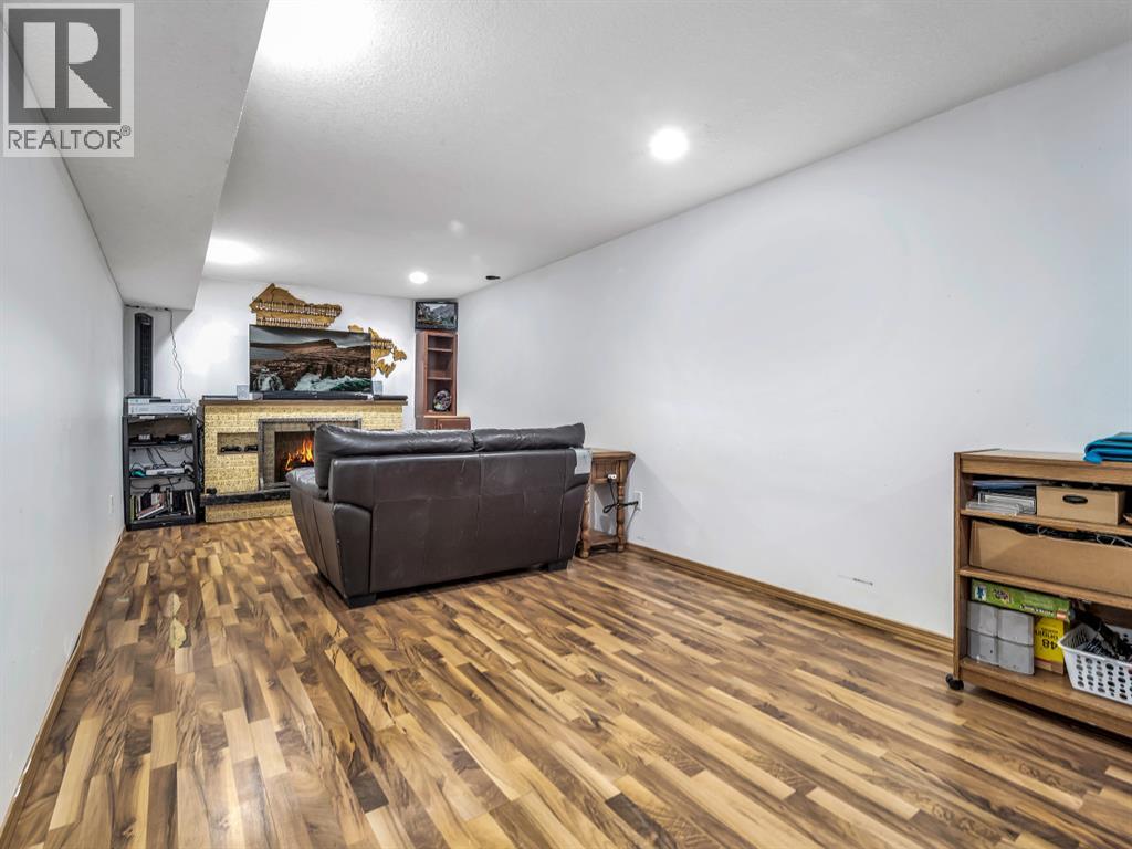 5502 45 Avenue, Taber, Alberta  T1G 1C4 - Photo 30 - A2303973