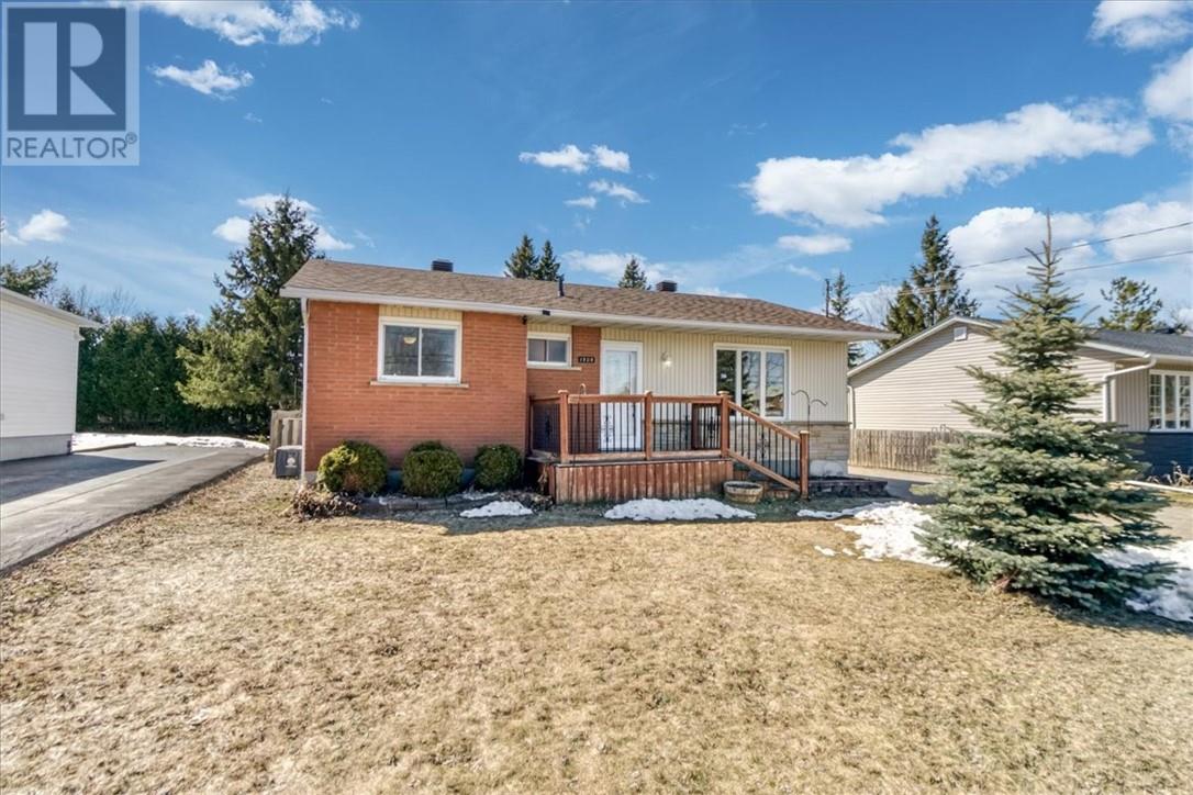 1305 Rose Marie Avenue, Sudbury, Ontario  P3A 4E4 - Photo 1 - 2127245