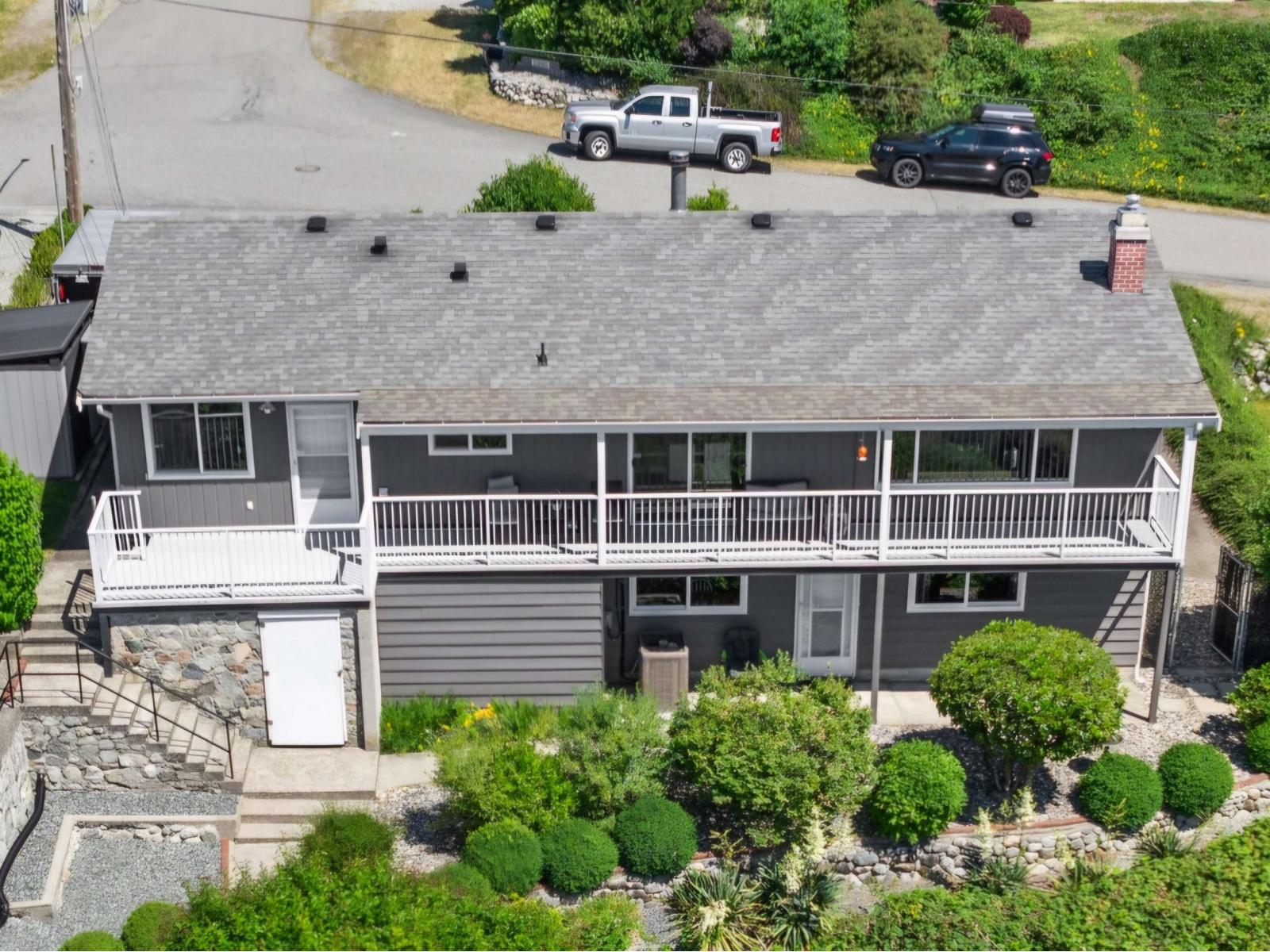 33580 5th Avenue, Mission, British Columbia  V2V 1W6 - Photo 1 - R3113350