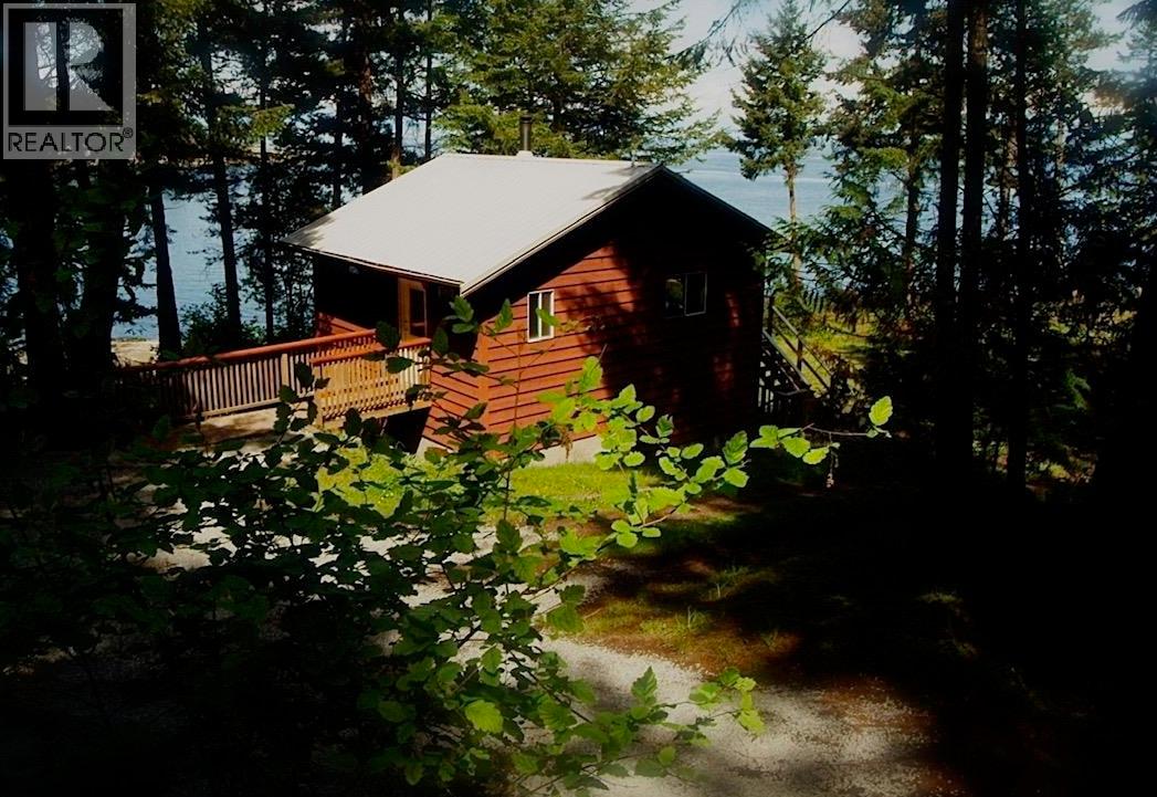 125 Bellhouse Road, Galiano Island, British Columbia  V0N 1P0 - Photo 2 - R3112888