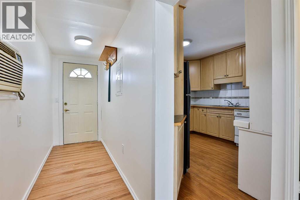 1210 19b Avenue, Coaldale, Alberta  T1M 1A5 - Photo 3 - A2304136