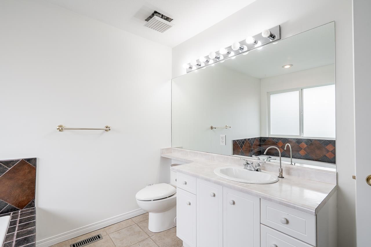 44 8560 162 Street, Surrey, British Columbia  V4N 1B4 - Photo 28 - R3113889