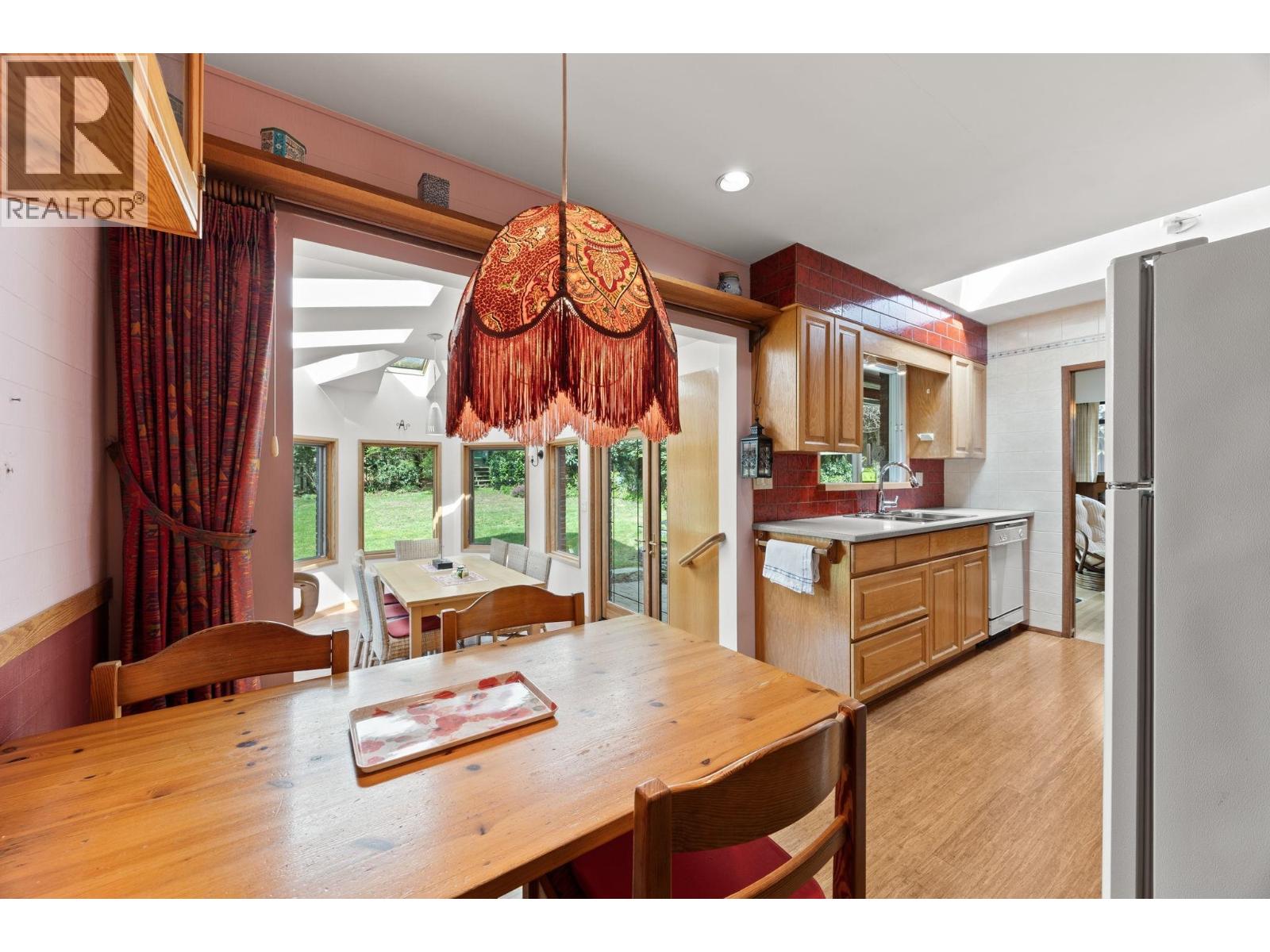 4589 Ramsay Road, North Vancouver, British Columbia  V7K 2N6 - Photo 13 - R3113695