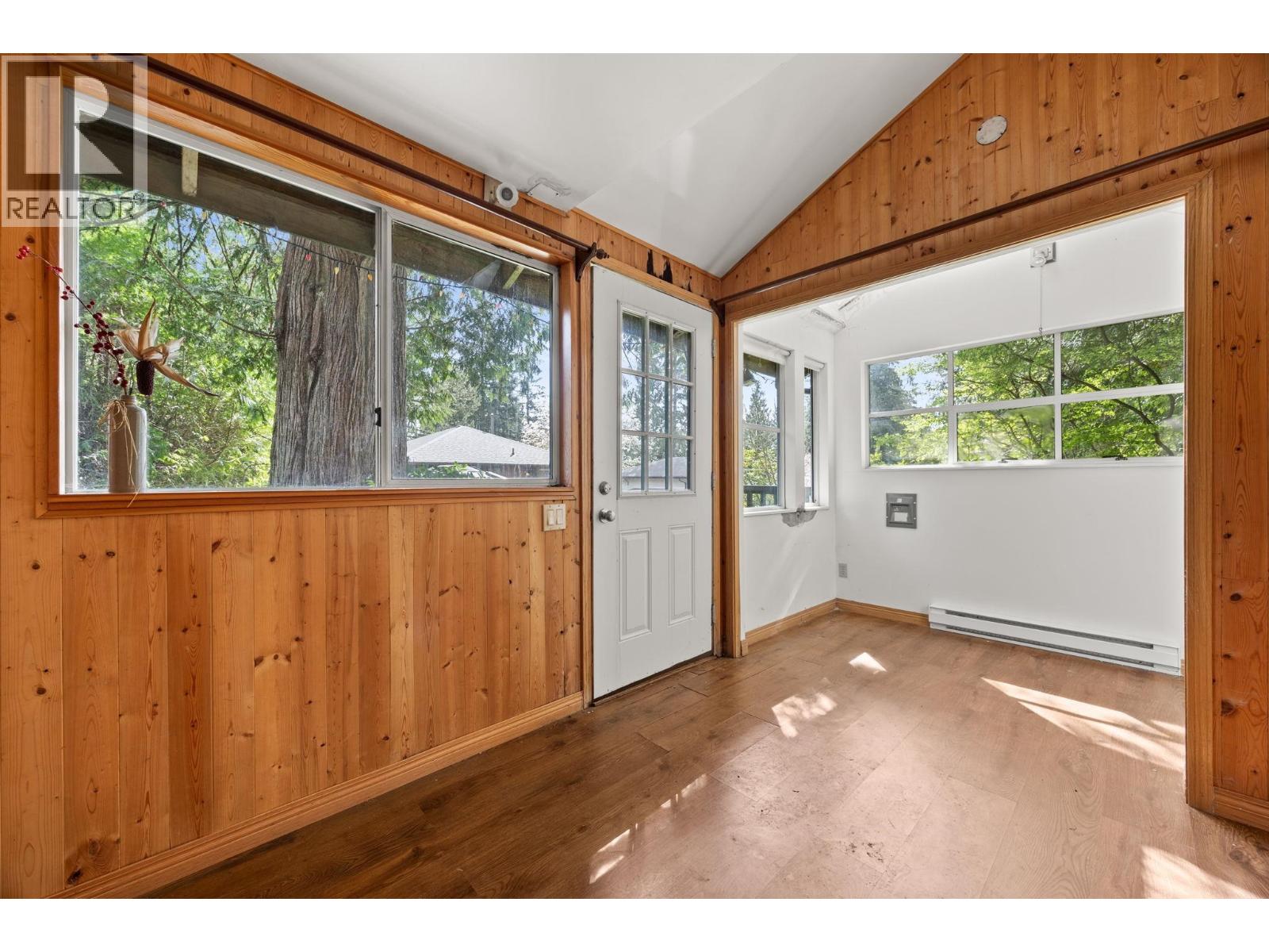 4589 Ramsay Road, North Vancouver, British Columbia  V7K 2N6 - Photo 37 - R3113695