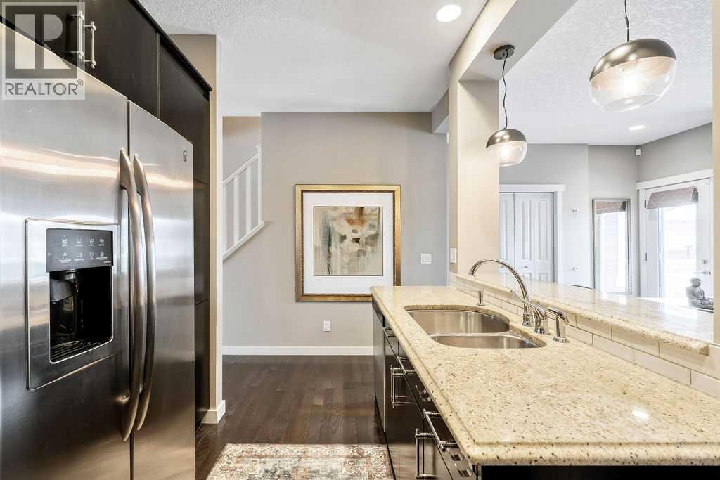 78 Ypres Green SW, Calgary, Alberta  T2T 6M1 - Photo 16 - A2288359