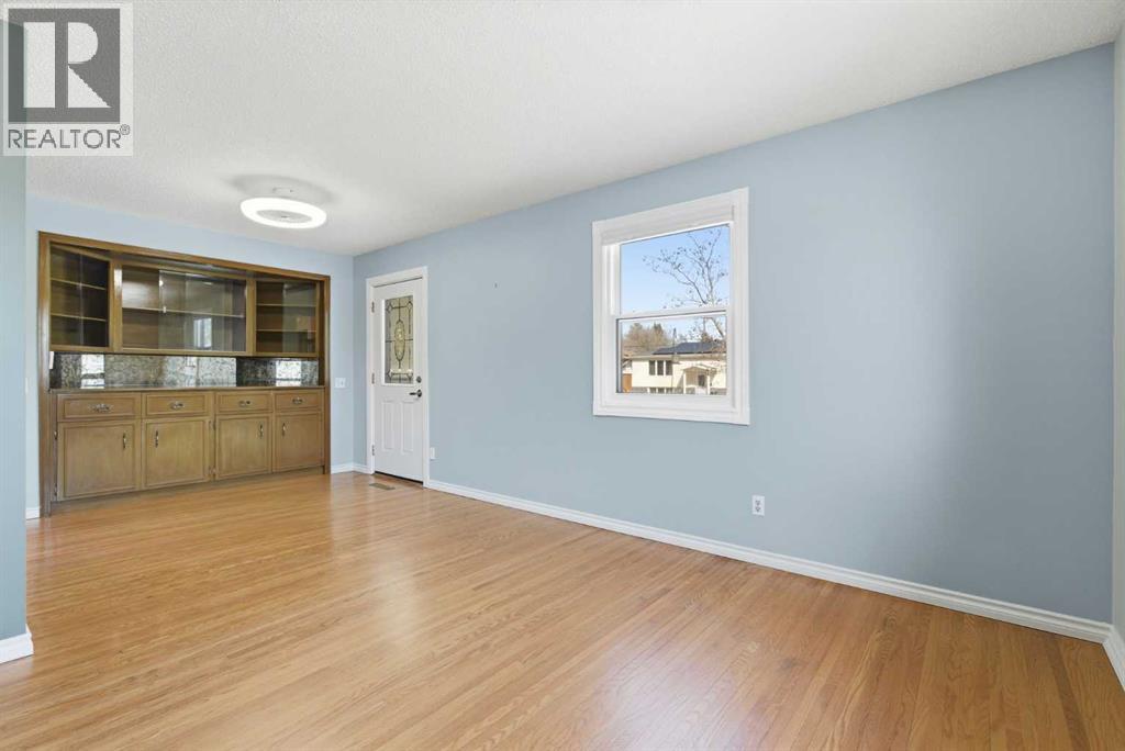 827 Forlee Drive Se, Calgary, Alberta  T2A 2E7 - Photo 11 - A2301126