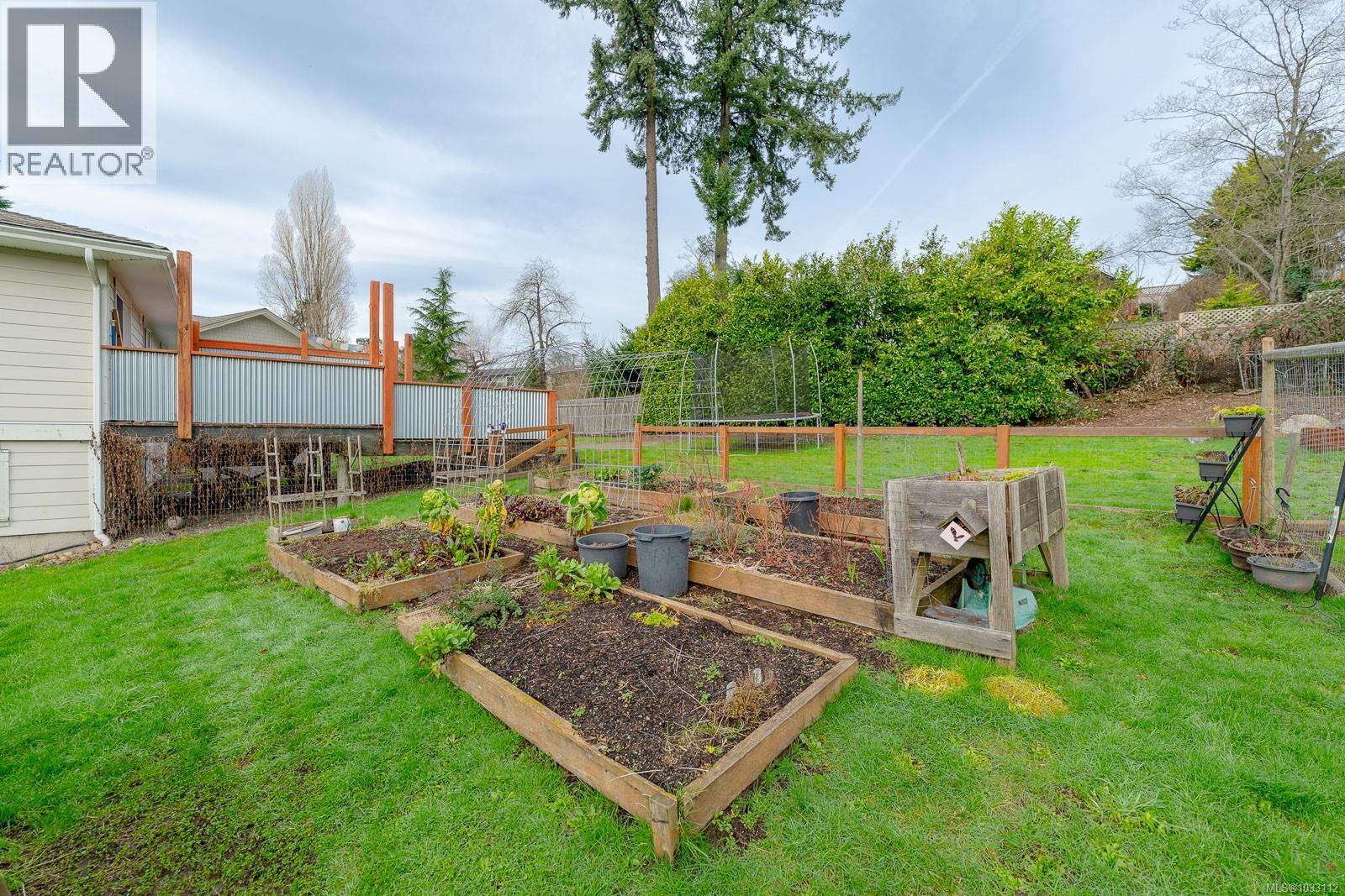 2106 Robbie Pl, Nanaimo, British Columbia  V9S 2V4 - Photo 44 - 1033112