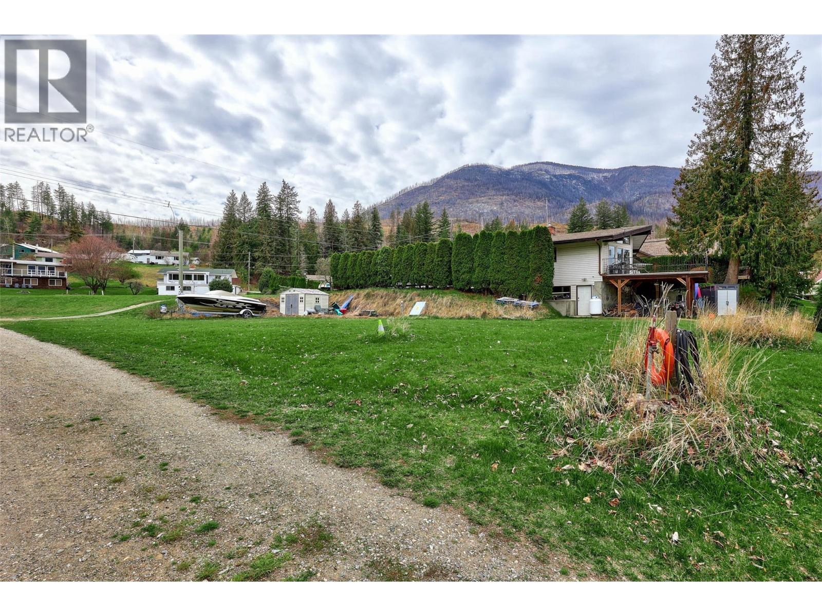 8758 Holding Road Unit# 7, Adams Lake, British Columbia  V0E 1M2 - Photo 11 - 10374095