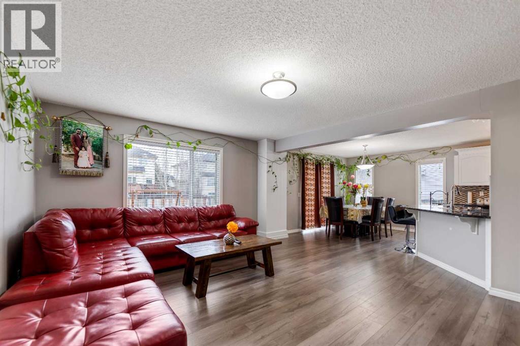 130 Invermere Drive, Chestermere, Alberta  T1X 1L1 - Photo 9 - A2303301