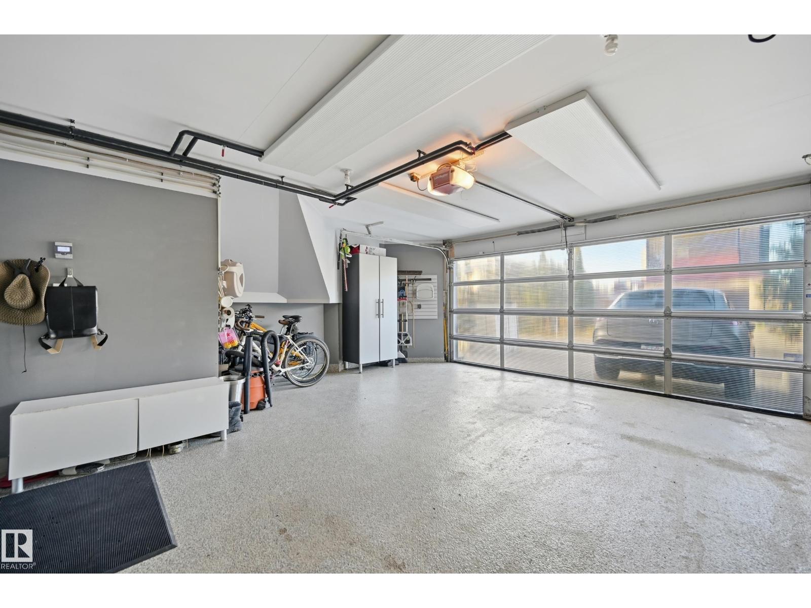 10065 90 Av Nw, Edmonton, Alberta  T6E 4X2 - Photo 48 - E4483561