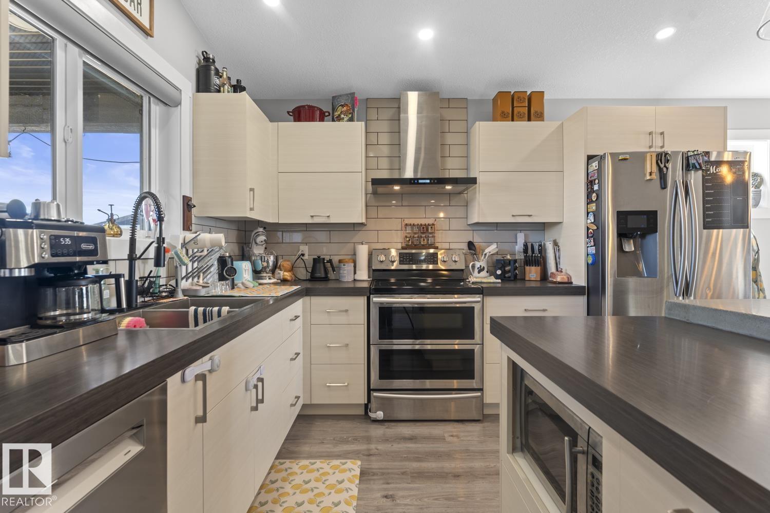 404 Lakewood Wy, Cold Lake, Alberta  T9M 0K7 - Photo 11 - E4483566