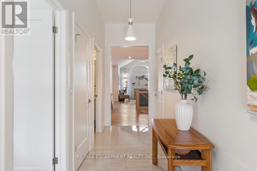 311 Perth Trail, Welland, Ontario  L3B 0L8 - Photo 4 - X13032066