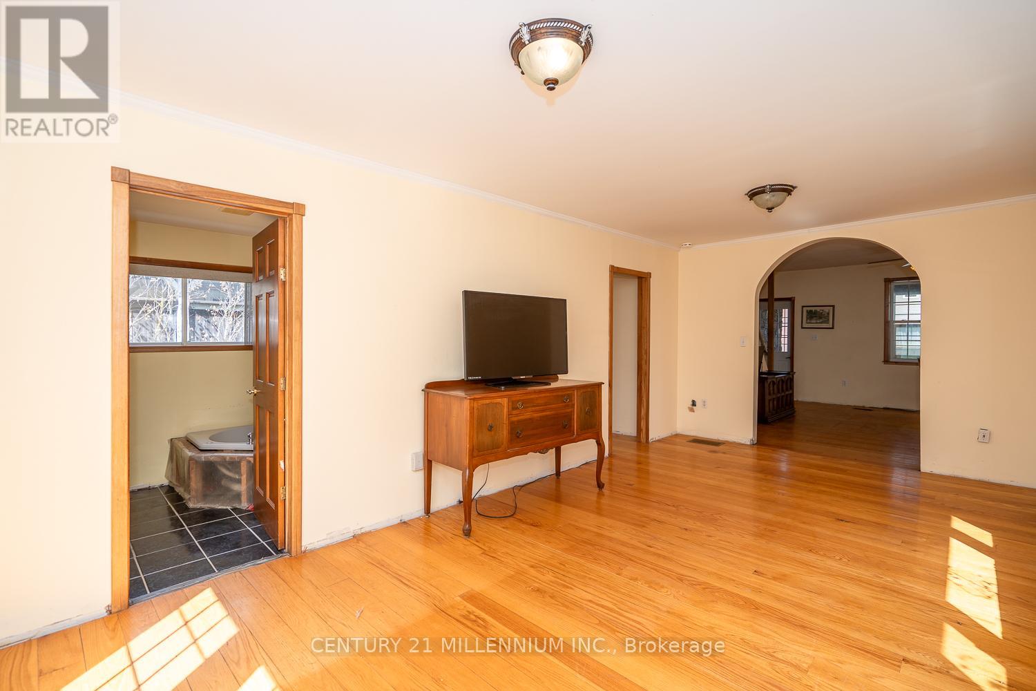 18 Crozier Street, East Luther Grand Valley, Ontario  L9W 5N6 - Photo 19 - X13032104