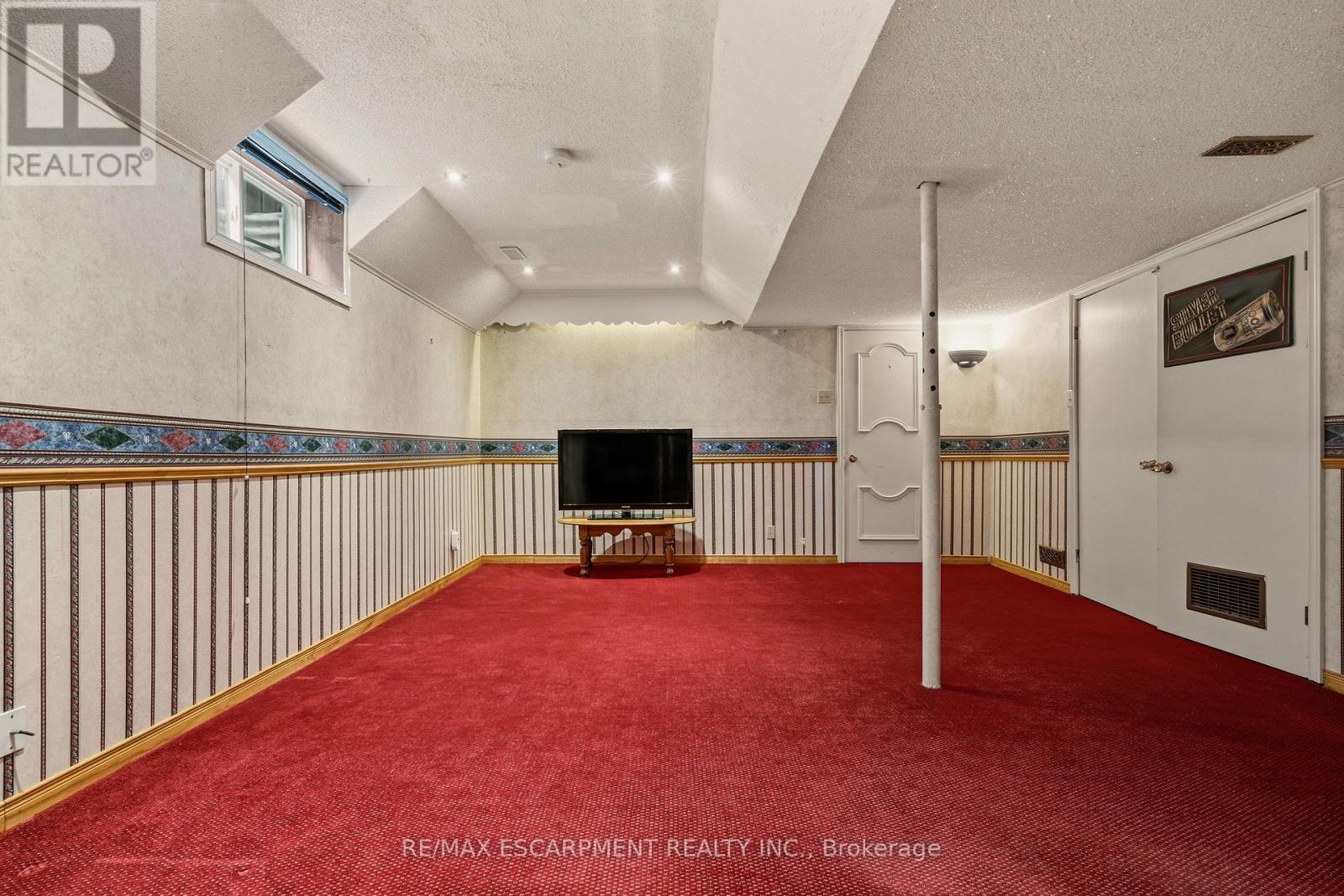 263 Guildwood Drive, Hamilton, Ontario  L9C 6W7 - Photo 37 - X13032158