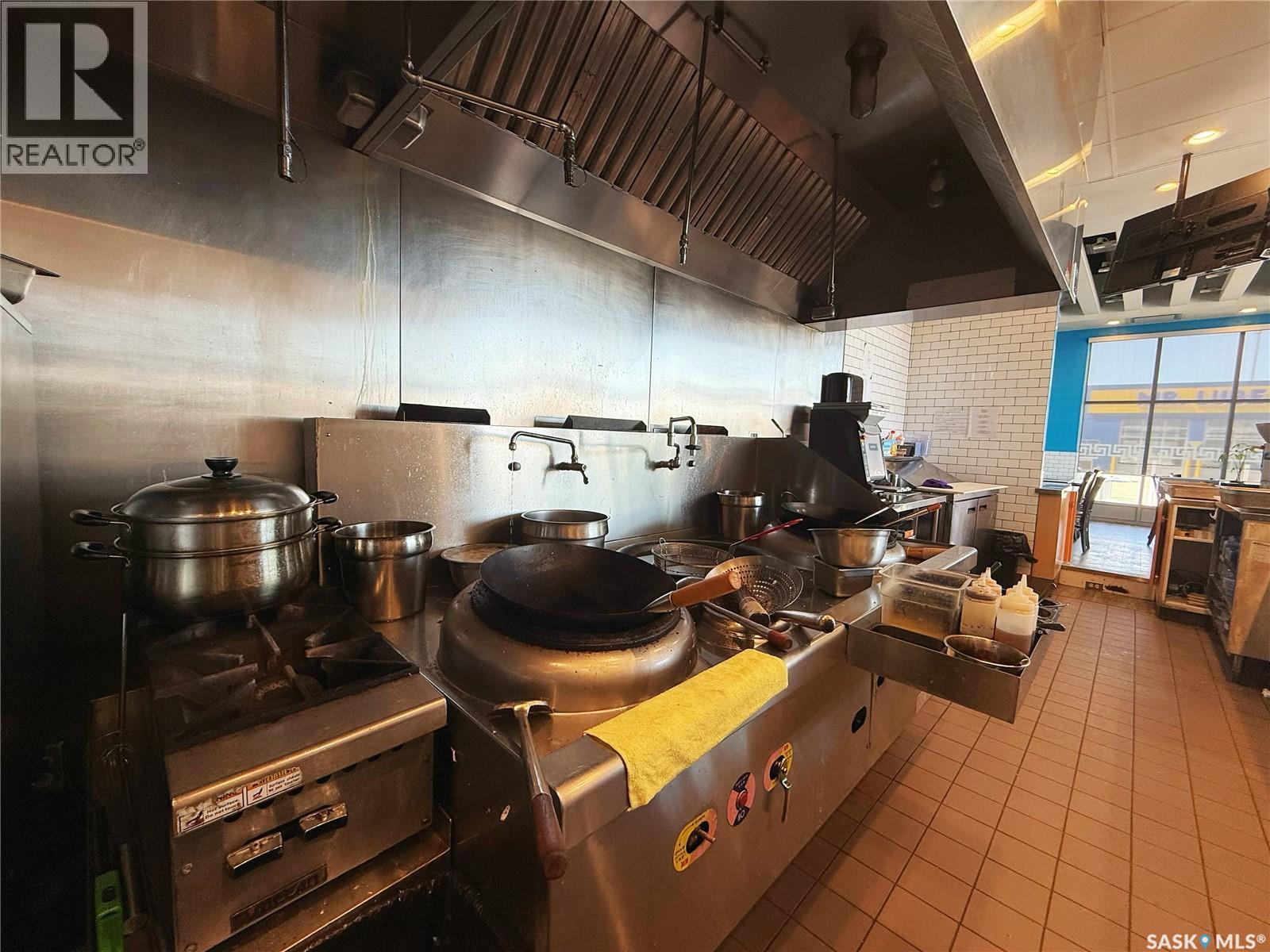 5885 Rochdale Boulevard, Regina, Saskatchewan  S4X 2P9 - Photo 15 - SK033675