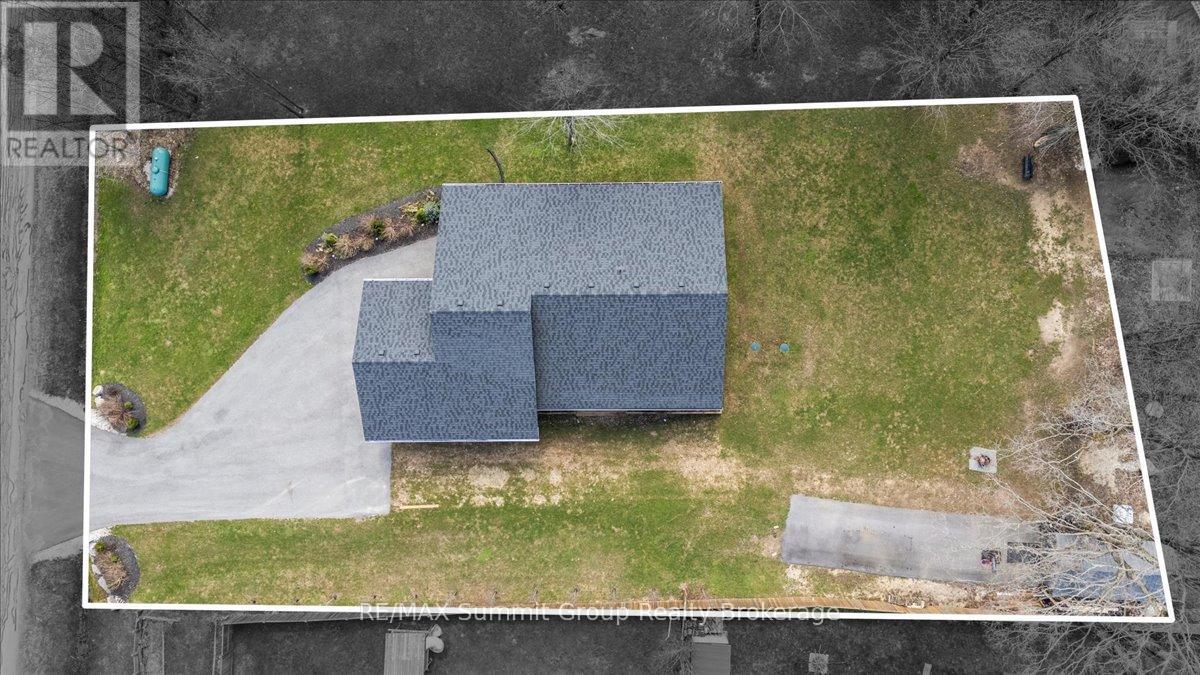 135 Confederation Drive, Chatsworth, Ontario  N0H 1R0 - Photo 32 - X12755256