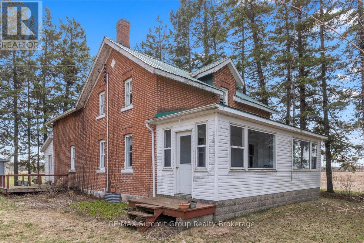 595181 4th Line, Blue Mountains, Ontario  N0H 2E0 - Photo 5 - X12957636