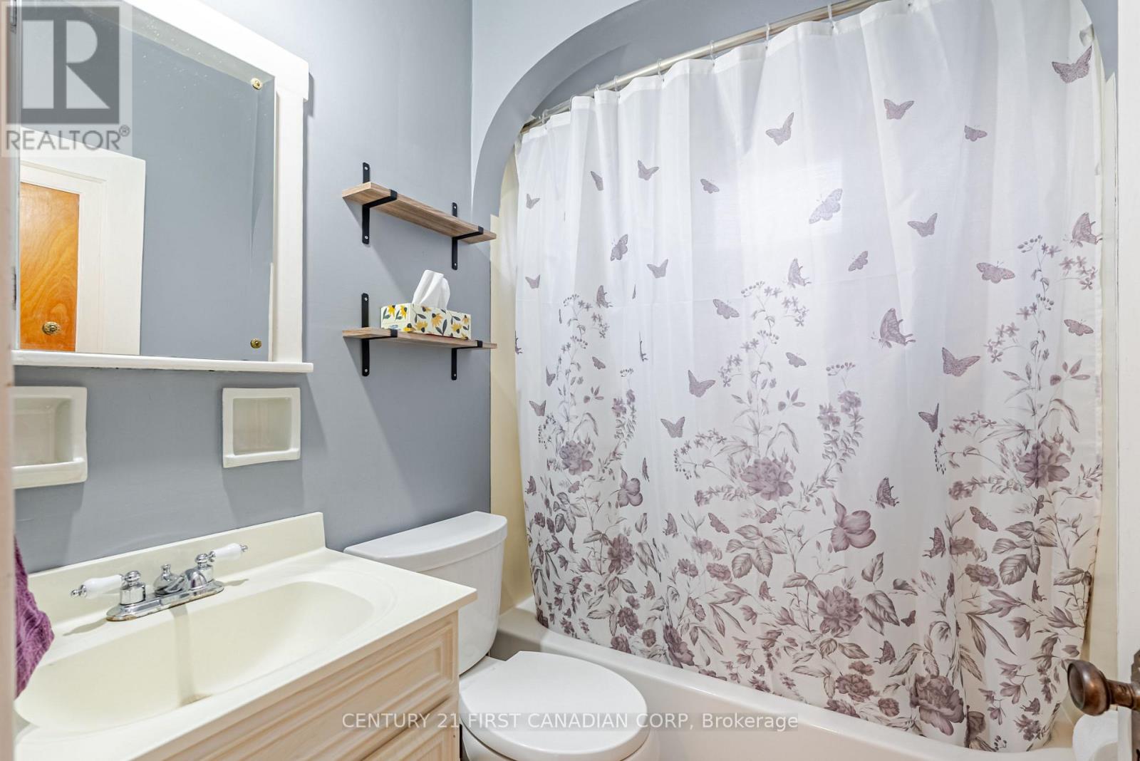 108 Myrtle Street, St. Thomas, Ontario  N5R 2G3 - Photo 12 - X13019508