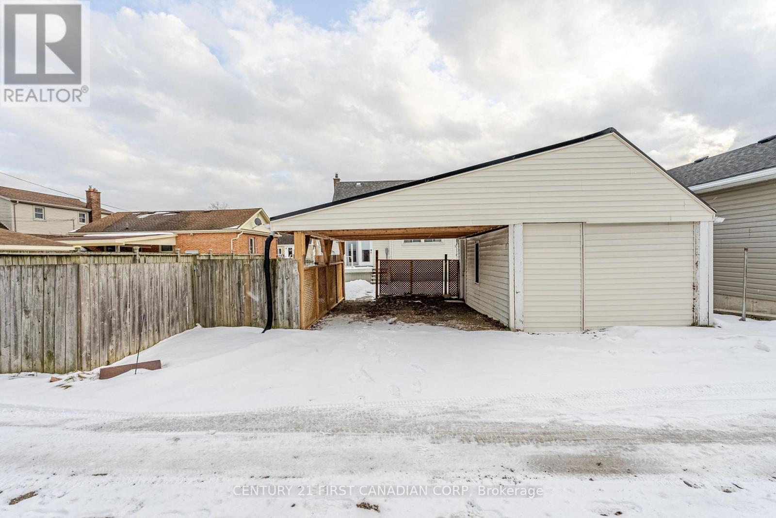 108 Myrtle Street, St. Thomas, Ontario  N5R 2G3 - Photo 40 - X13019508