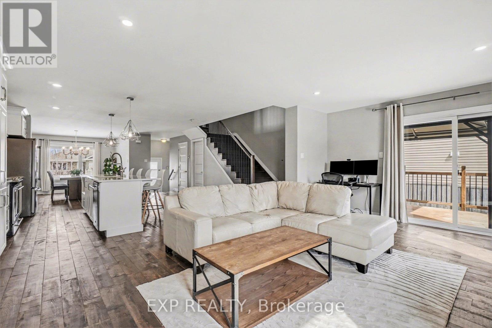 111 Desjardins Street, The Nation, Ontario  K0A 2M0 - Photo 7 - X12930486