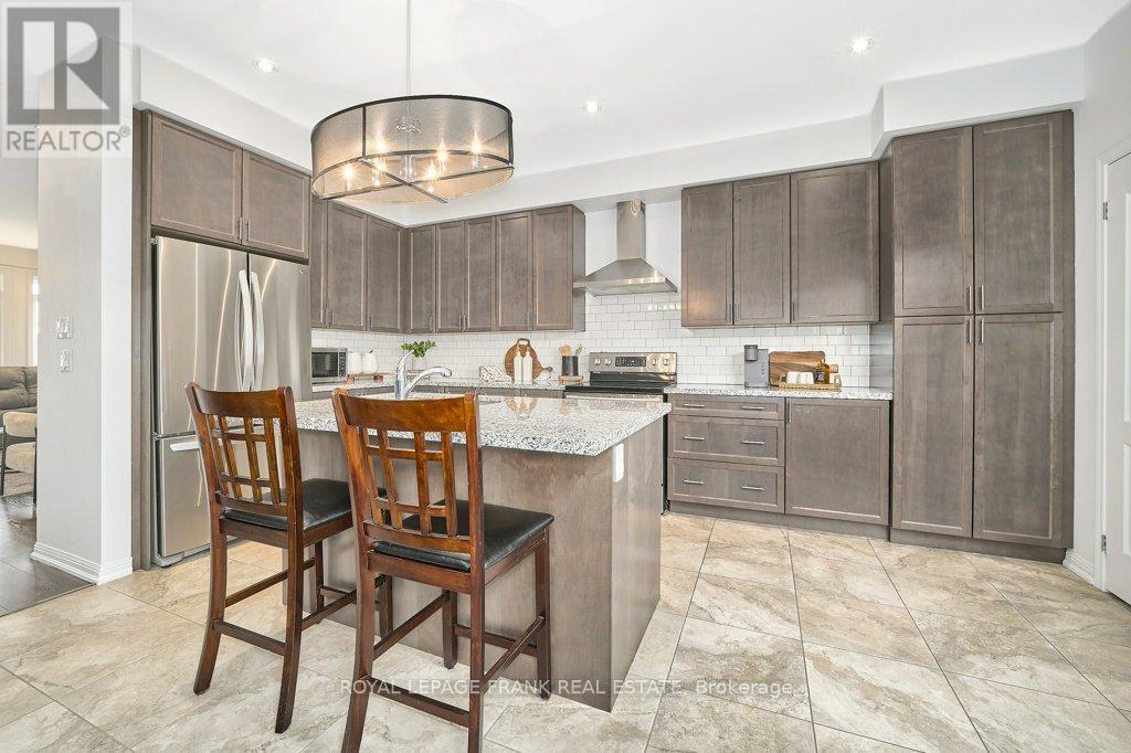 10 Drayton Avenue, Ajax, Ontario  L1T 0N9 - Photo 10 - E13032226