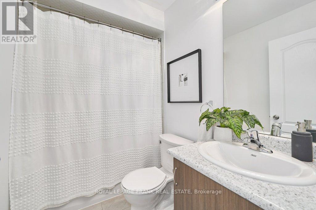 10 Drayton Avenue, Ajax, Ontario  L1T 0N9 - Photo 20 - E13032226