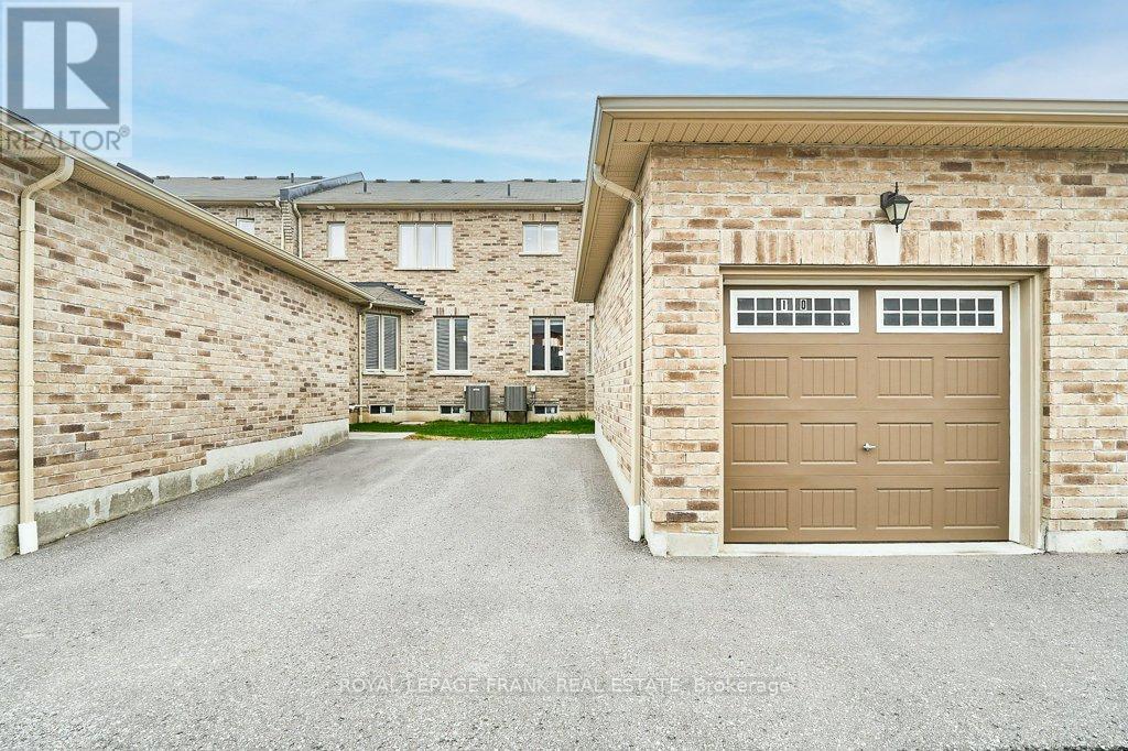 10 Drayton Avenue, Ajax, Ontario  L1T 0N9 - Photo 26 - E13032226