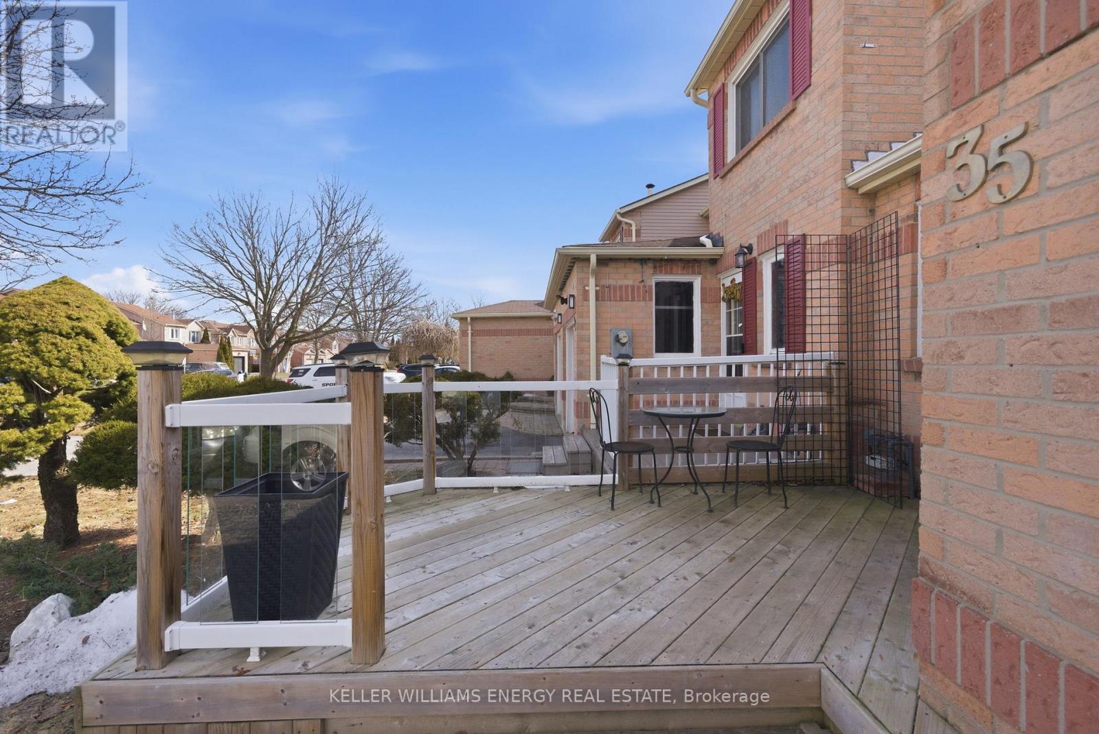 35 Gates Crescent, Ajax, Ontario  L1S 7E6 - Photo 16 - E13032256