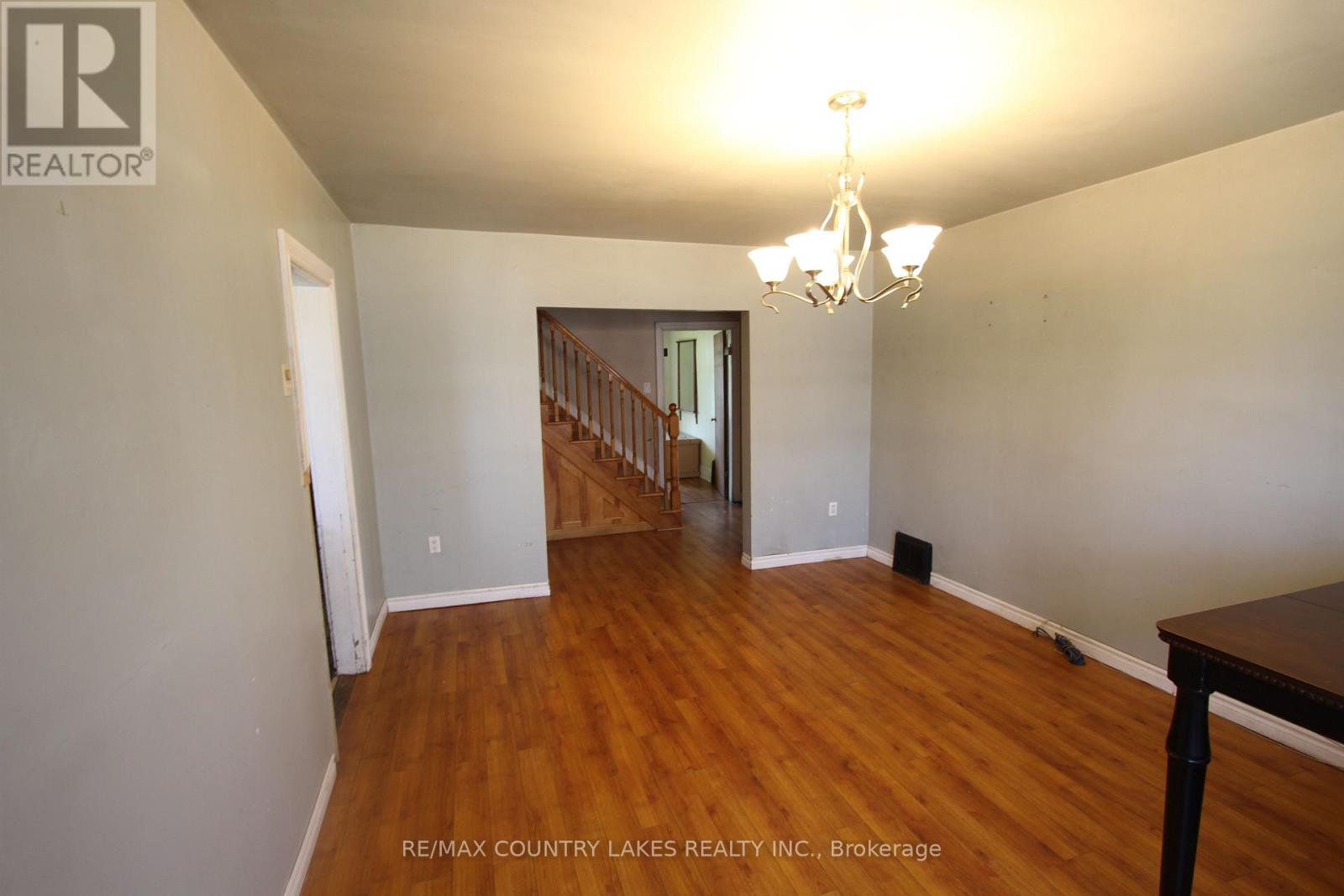 21 Richmond Street W, Kawartha Lakes, Ontario  K0M 2B0 - Photo 9 - X12983614