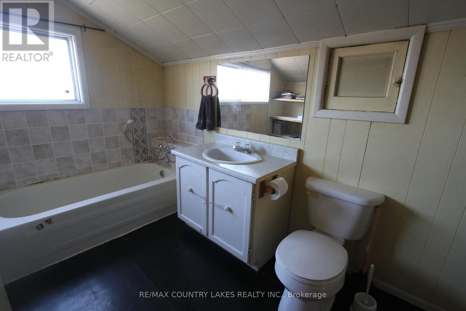 21 Richmond Street W, Kawartha Lakes, Ontario  K0M 2B0 - Photo 21 - X12983614