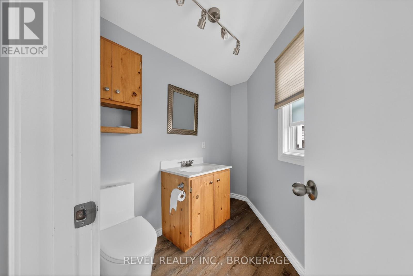 38 Bennett Street, Brockville, Ontario  K6V 2V8 - Photo 12 - X13032232